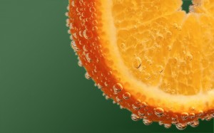 99px_ru_wallpaper_58148_apelsin_v_gazirovannoj_vode